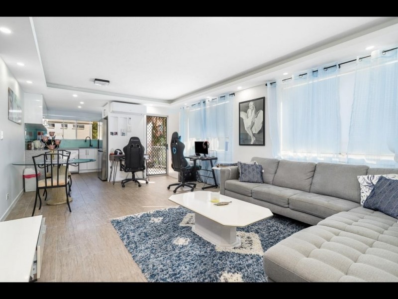 4/49 Brighton Street, Biggera Waters QLD 4216