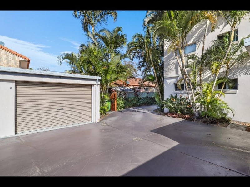 4/49 Brighton Street, Biggera Waters QLD 4216