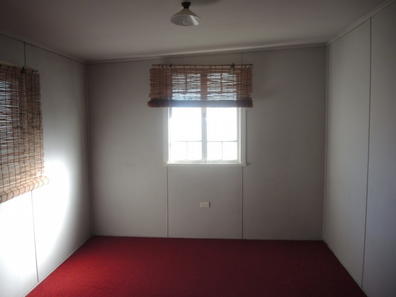 56 Beatrice Street, Walkervale QLD 4670