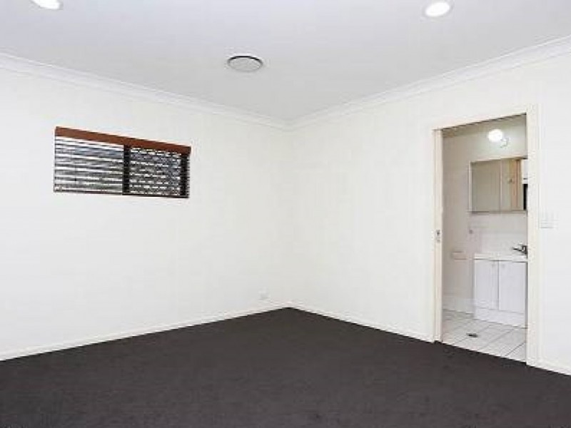 495 Vulture Street, East Brisbane QLD 4169