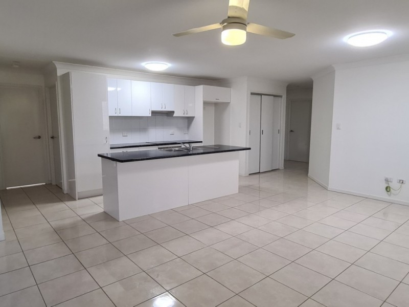 30 Newman Drive, Emerald QLD 4720