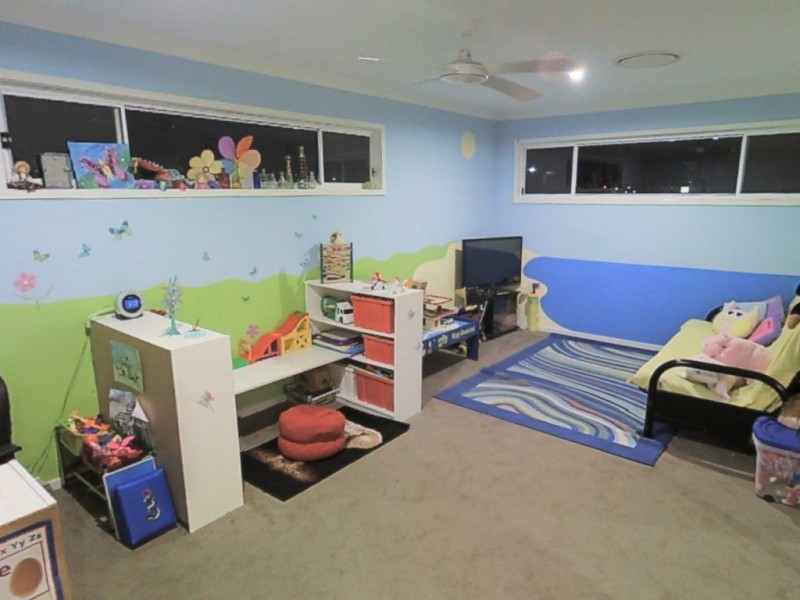 10 Wake Court, Birtinya QLD 4575