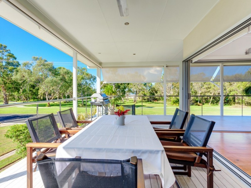 81 Esplanade, Tin Can Bay QLD 4580