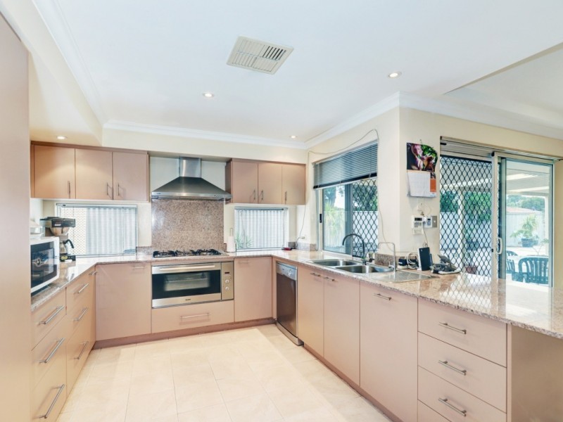 209 Hardey Road, Belmont WA 6104