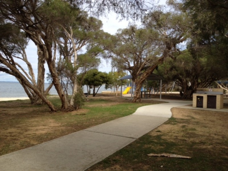 12 Parkridge Drive, Dawesville WA 6211