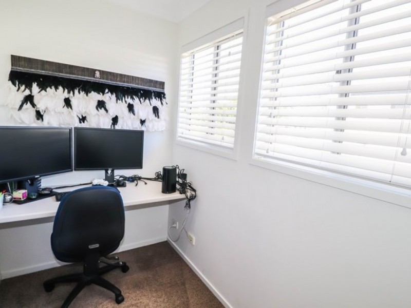 2/21 Abang Avenue, Tanah Merah QLD 4128