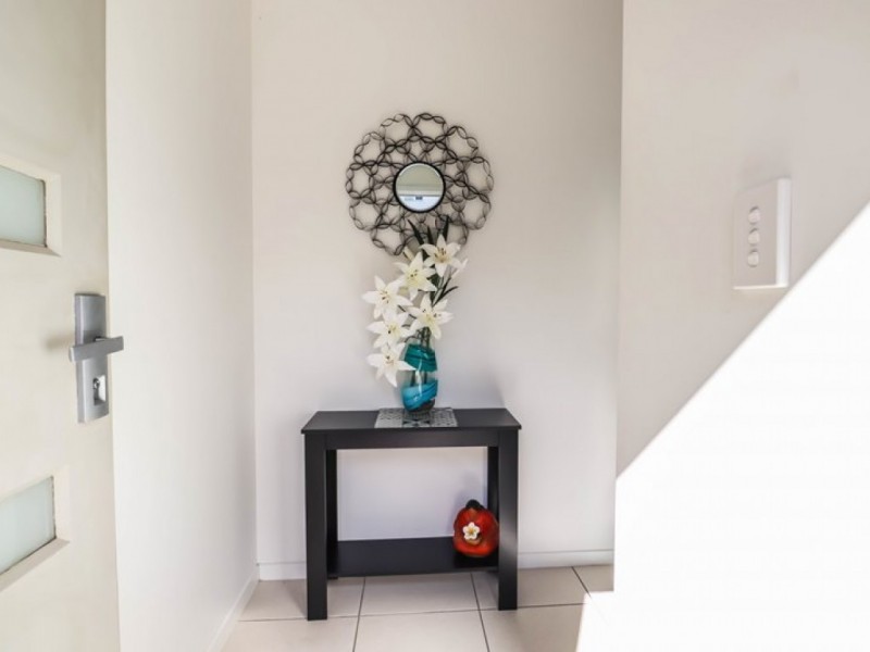 2/21 Abang Avenue, Tanah Merah QLD 4128