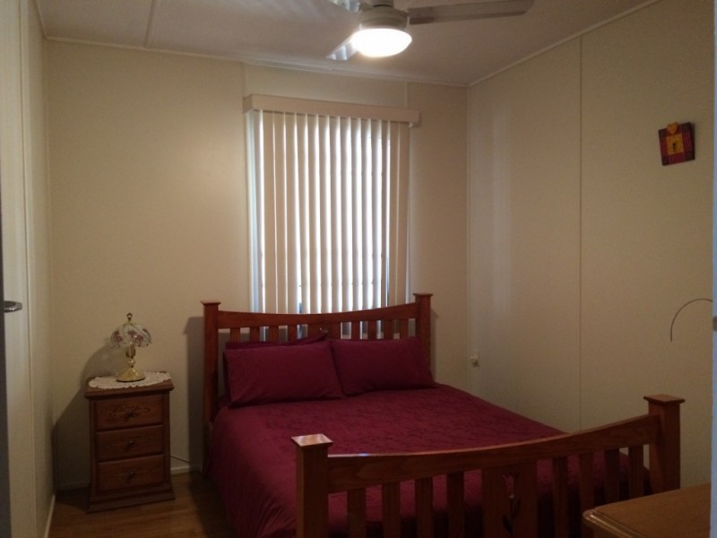 15 Thrush Road, Longreach QLD 4730