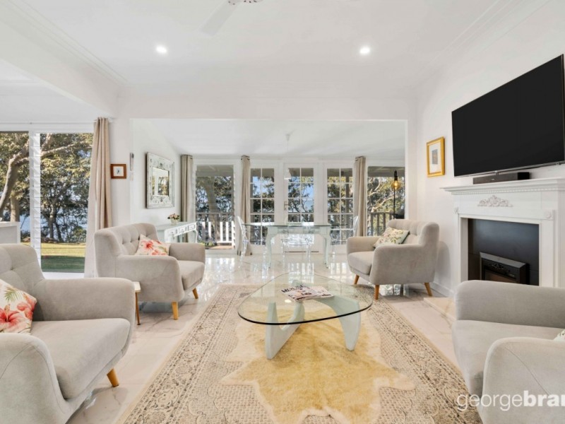 22 Tuggerawong Rd, Wyongah NSW 2259