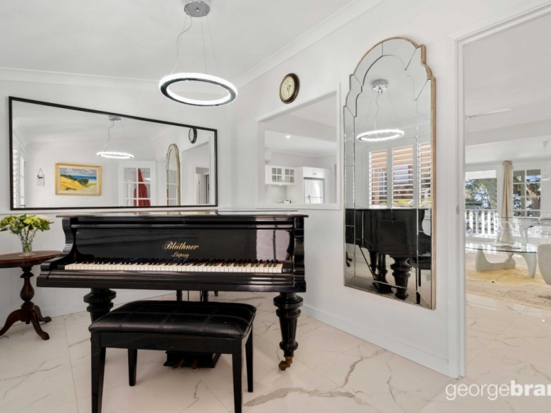 22 Tuggerawong Rd, Wyongah NSW 2259