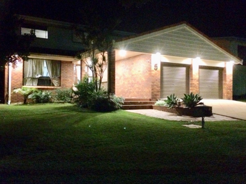 5 Dale Street, Clontarf QLD 4019