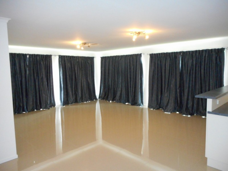 16 Lancelot Street, Blakeview SA 5114