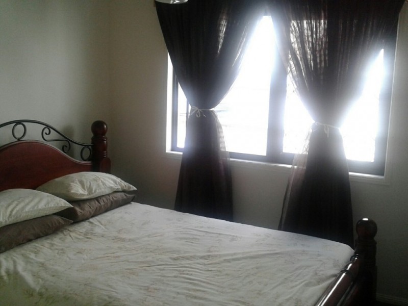 17 Weeroona Avenue, Beachmere QLD 4510