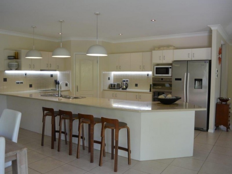 15 Spinnaker Street, South Mission Beach QLD 4852