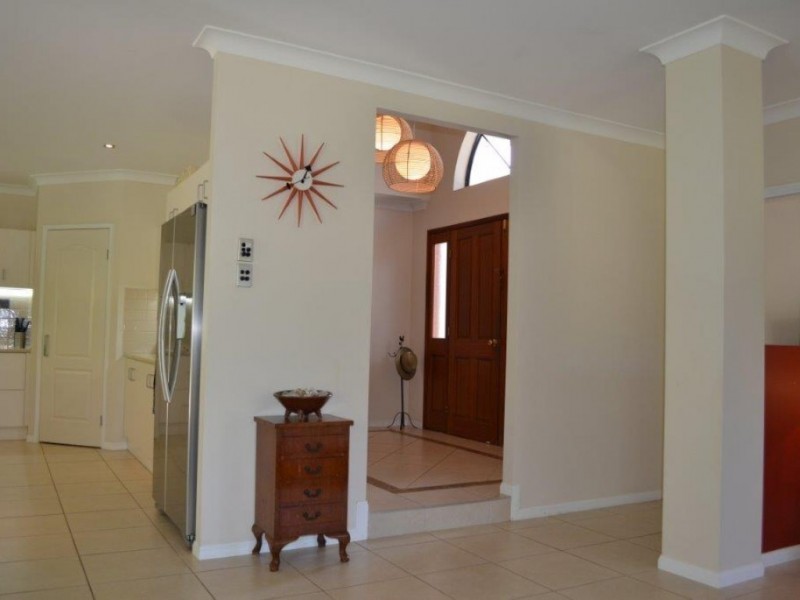 15 Spinnaker Street, South Mission Beach QLD 4852