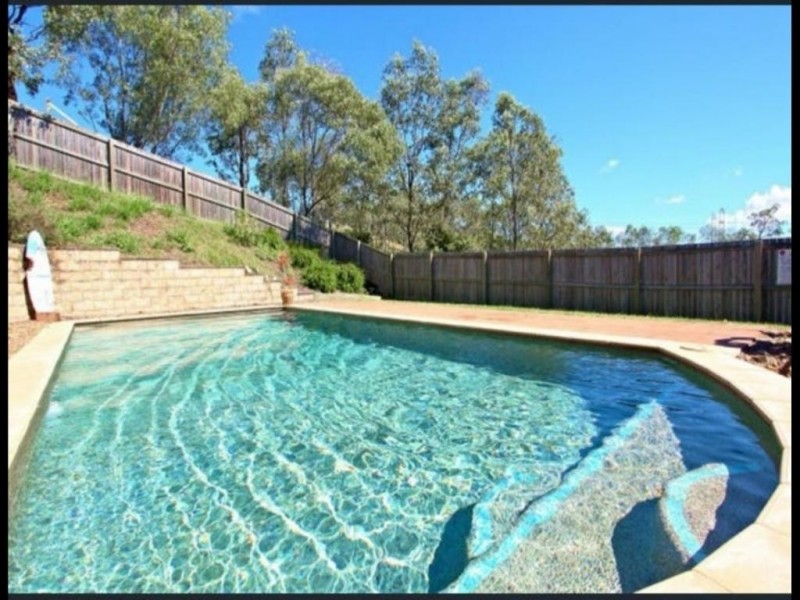 6-8 Lachlan Place, Karalee QLD 4306