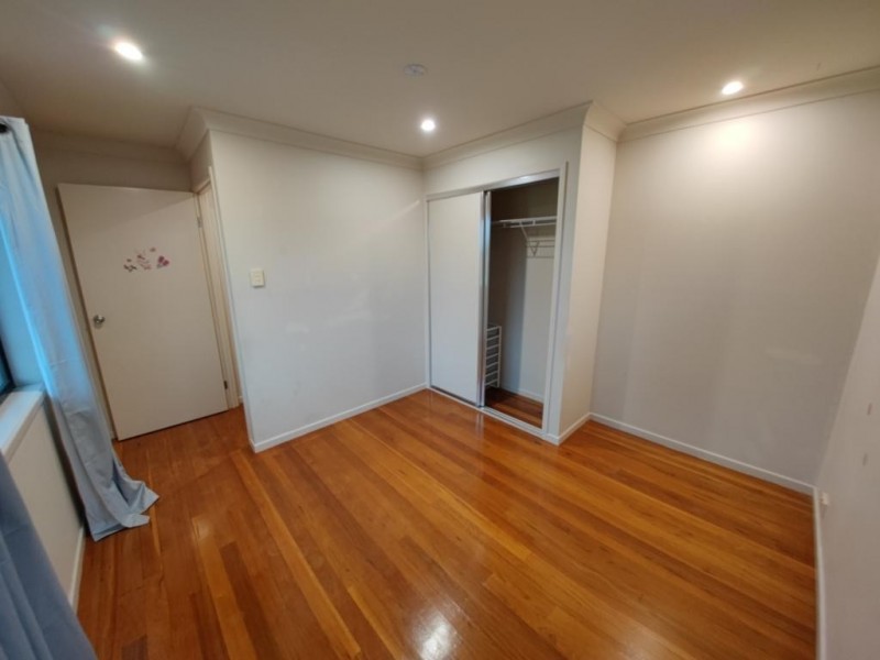 6-8 Lachlan Place, Karalee QLD 4306