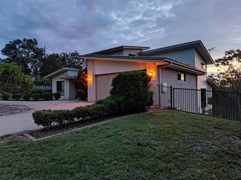 6-8 Lachlan Place, Karalee QLD 4306