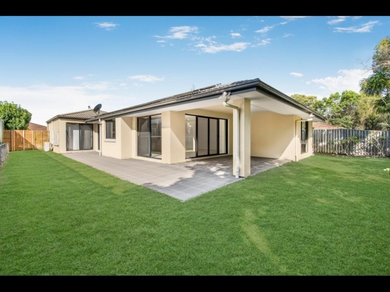 5 Kingsmill Circuit, Peregian Springs QLD 4573