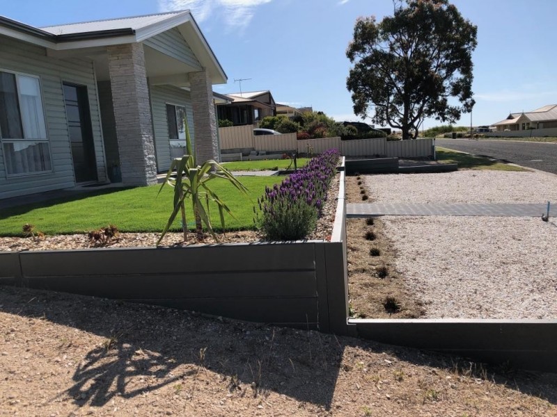 8 McFarlane Street, Meningie SA 5264