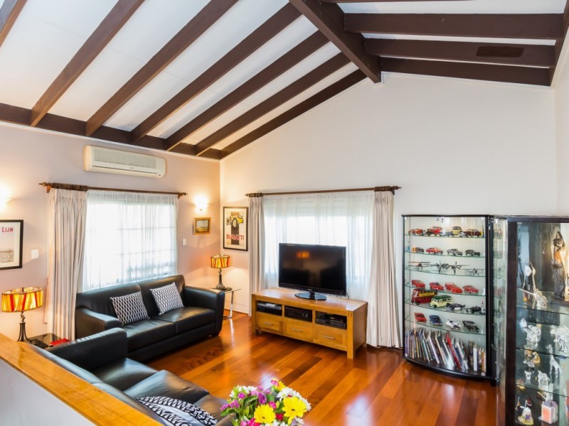 57 Flockton Street, Stafford Heights QLD 4053