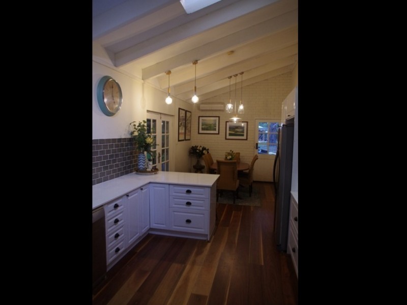 3 Goddard Place, Stoneville WA 6081