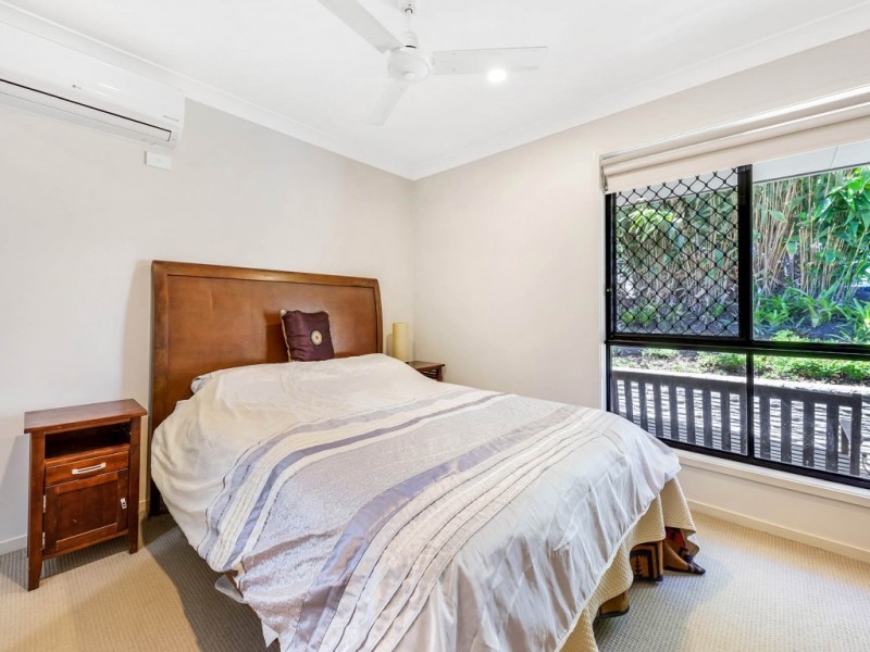 11 Carmen Court, Oxenford QLD 4210