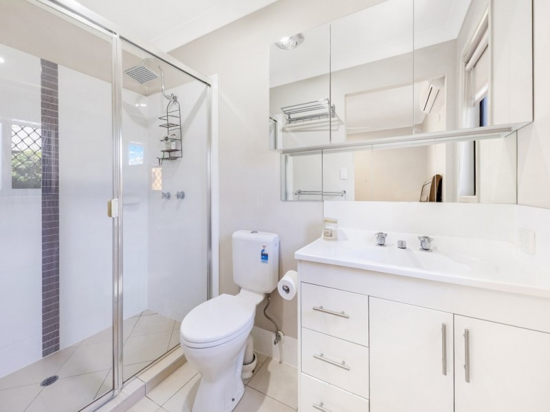 11 Carmen Court, Oxenford QLD 4210