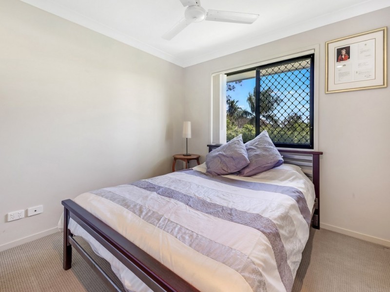 11 Carmen Court, Oxenford QLD 4210