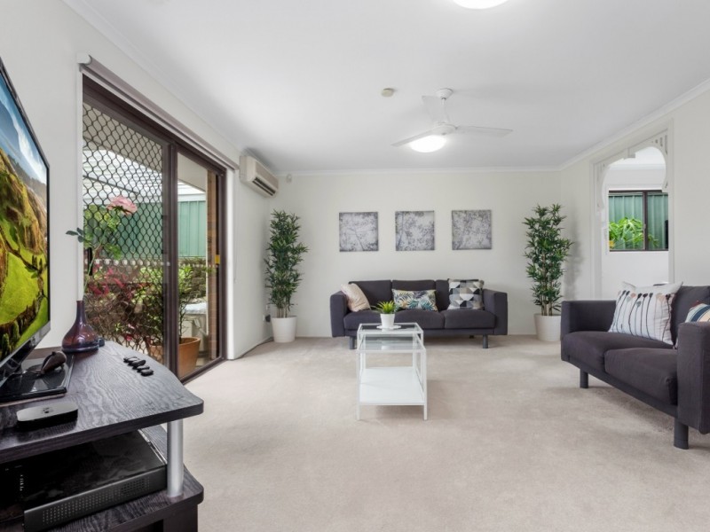 6 Oxley Circuit, Daisy Hill QLD 4127