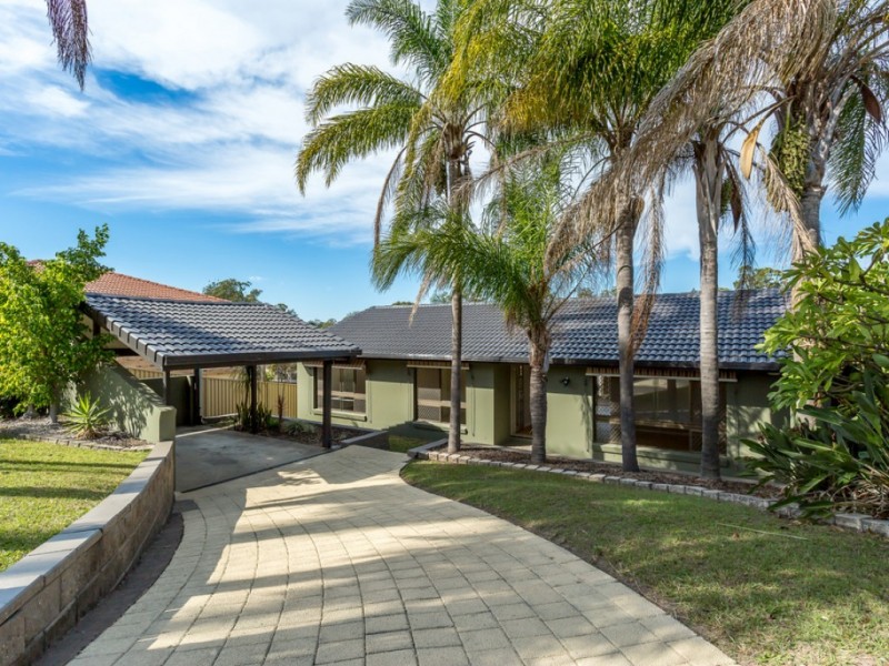10 Milbong Terrace, Ashmore QLD 4214