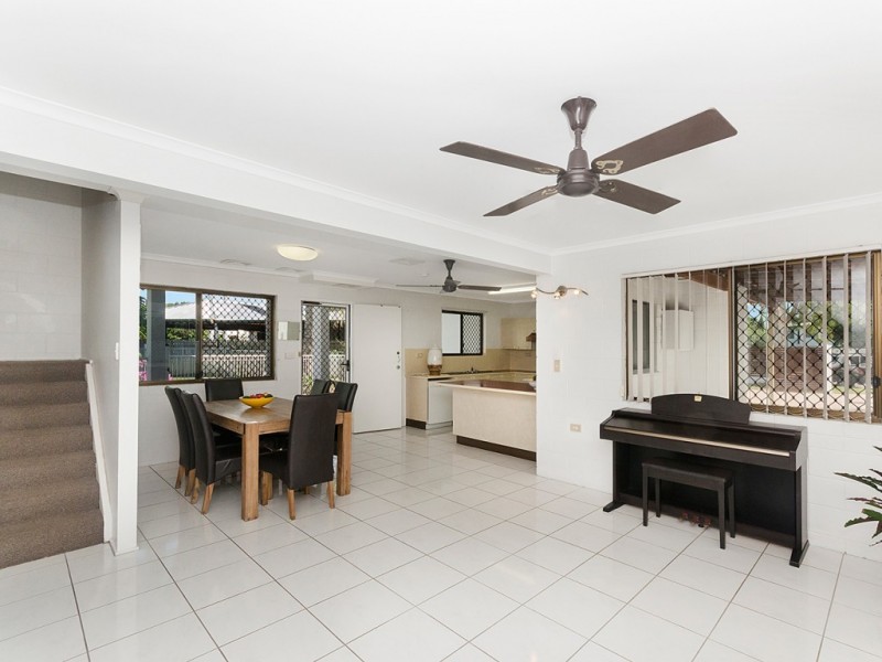 3 Arnhem Court, Kirwan QLD 4817
