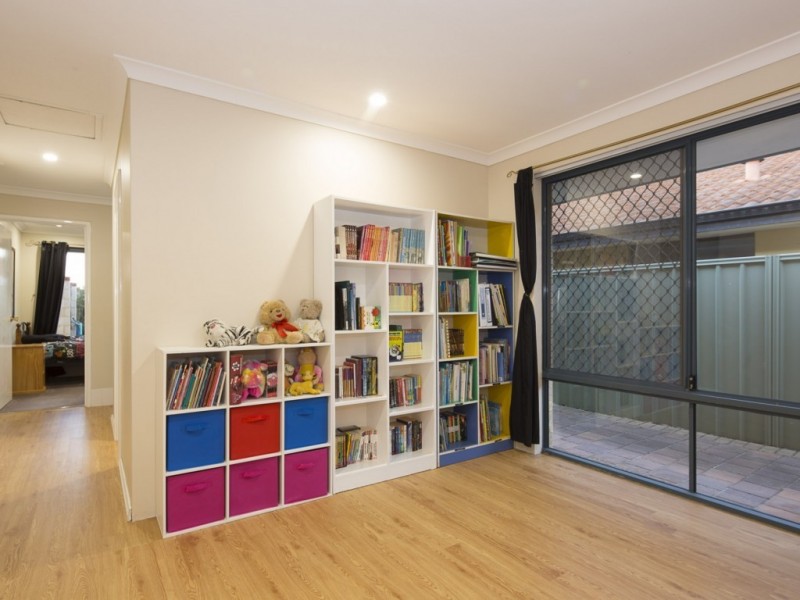 89 Lakey St, Southern River WA 6110