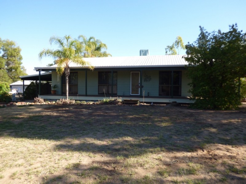 106 Roslyn Drive, Roma QLD 4455