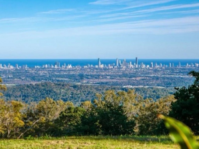 495 The Panorama, Tallai QLD 4213