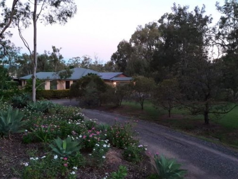 182 Lakes Drive, Laidley Heights QLD 4341