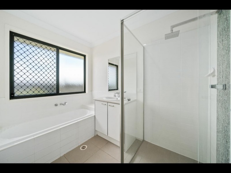 29 Tequesta Drive, Beaudesert QLD 4285