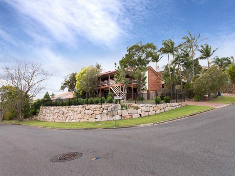 2 Cooranga Street, Jindalee QLD 4074