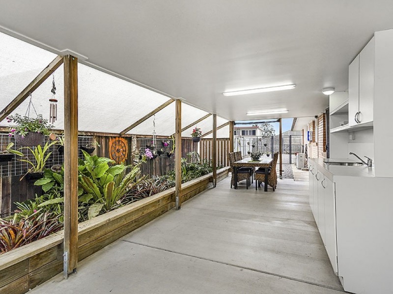 11 Gertrude Street, Strathpine QLD 4500