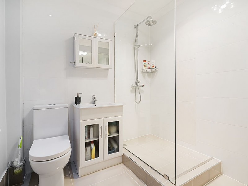 11 Gertrude Street, Strathpine QLD 4500