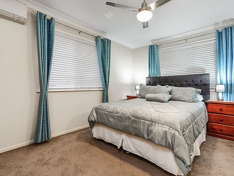 11 Gertrude Street, Strathpine QLD 4500