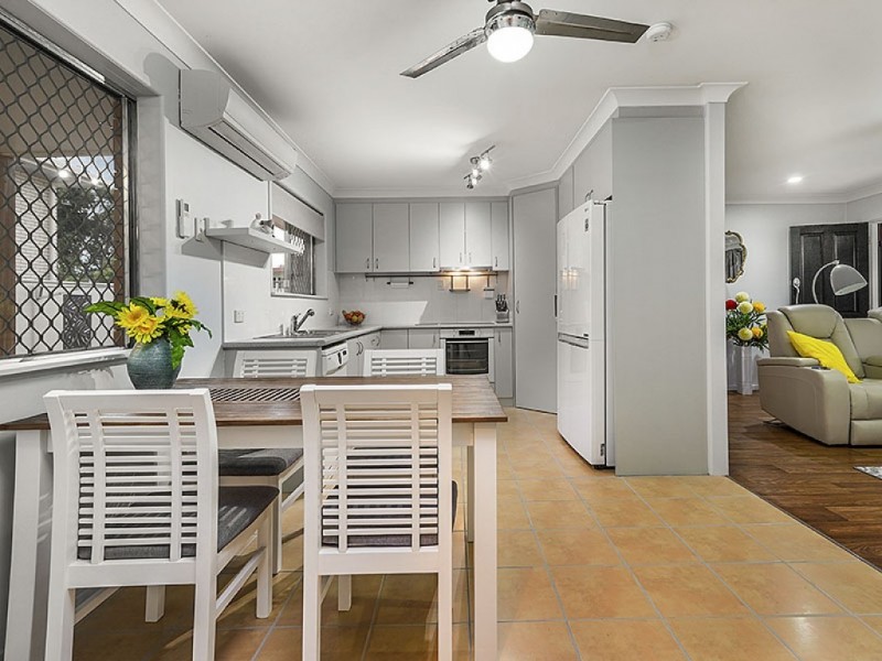 11 Gertrude Street, Strathpine QLD 4500