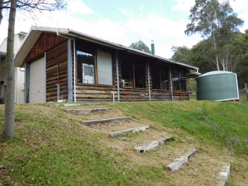 ‘Miltana’/1697 Big Jack Mountain Road, Rocky Hall NSW 2550