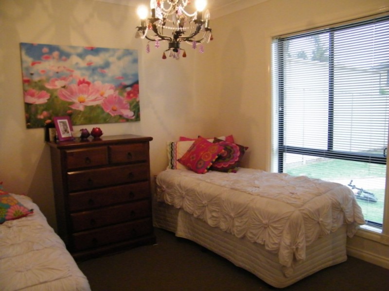 13 Dussin Street, Griffith NSW 2680