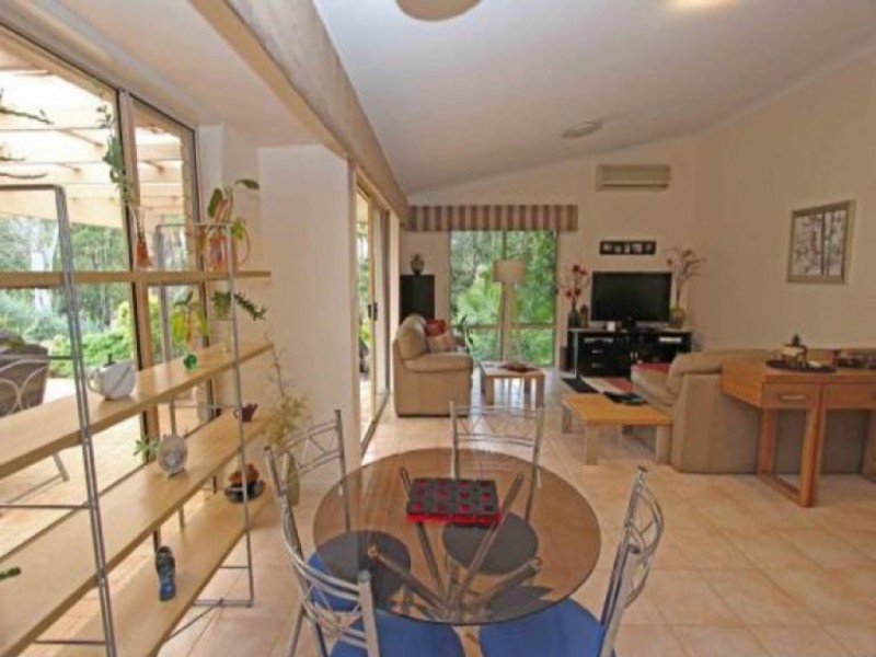 97 Dewar Drive, Loganholme QLD 4129