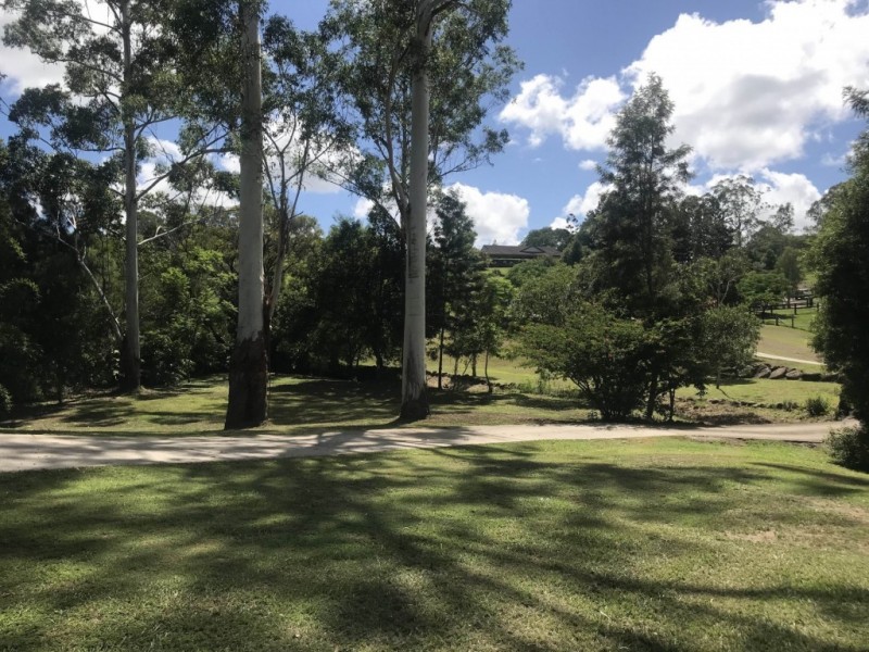 10 Homestead Court, Dayboro QLD 4521