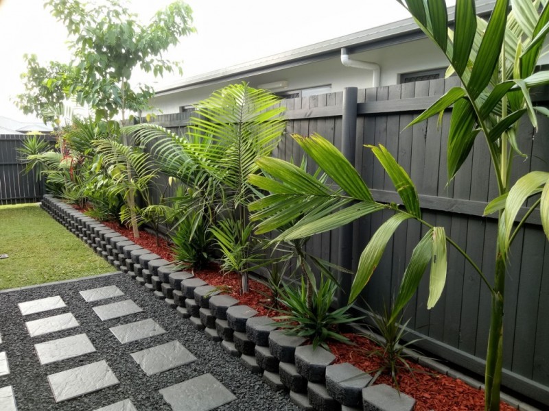 5 Mauro Close, Bentley Park QLD 4869