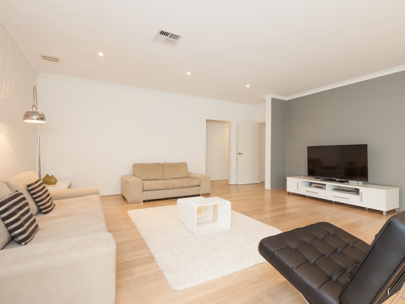 9 Arvada Street, Clarkson WA 6030