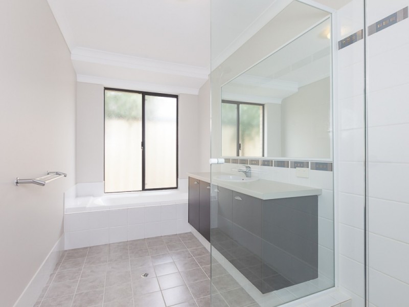 9 Arvada Street, Clarkson WA 6030