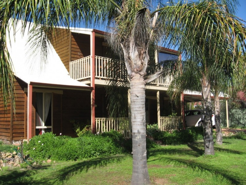4 Spencers Brook York Road, York WA 6302